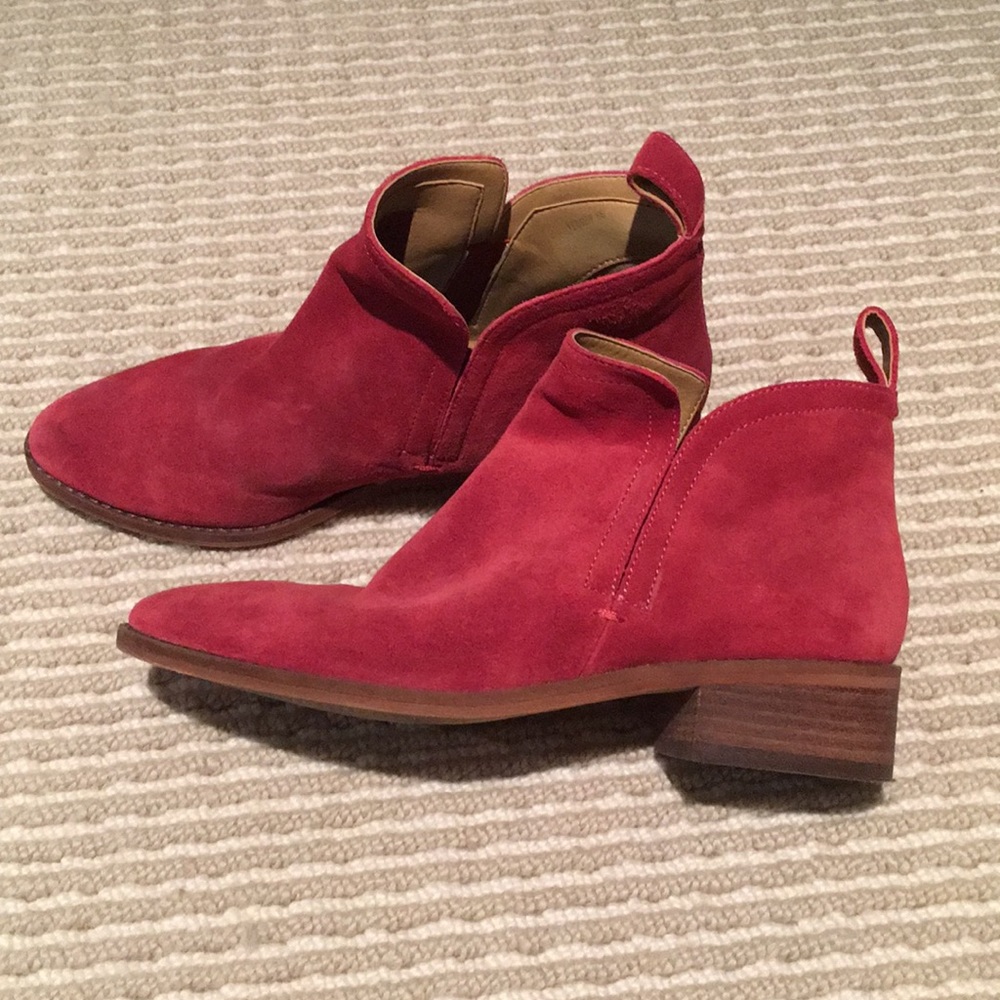 Dolce Vita red booties